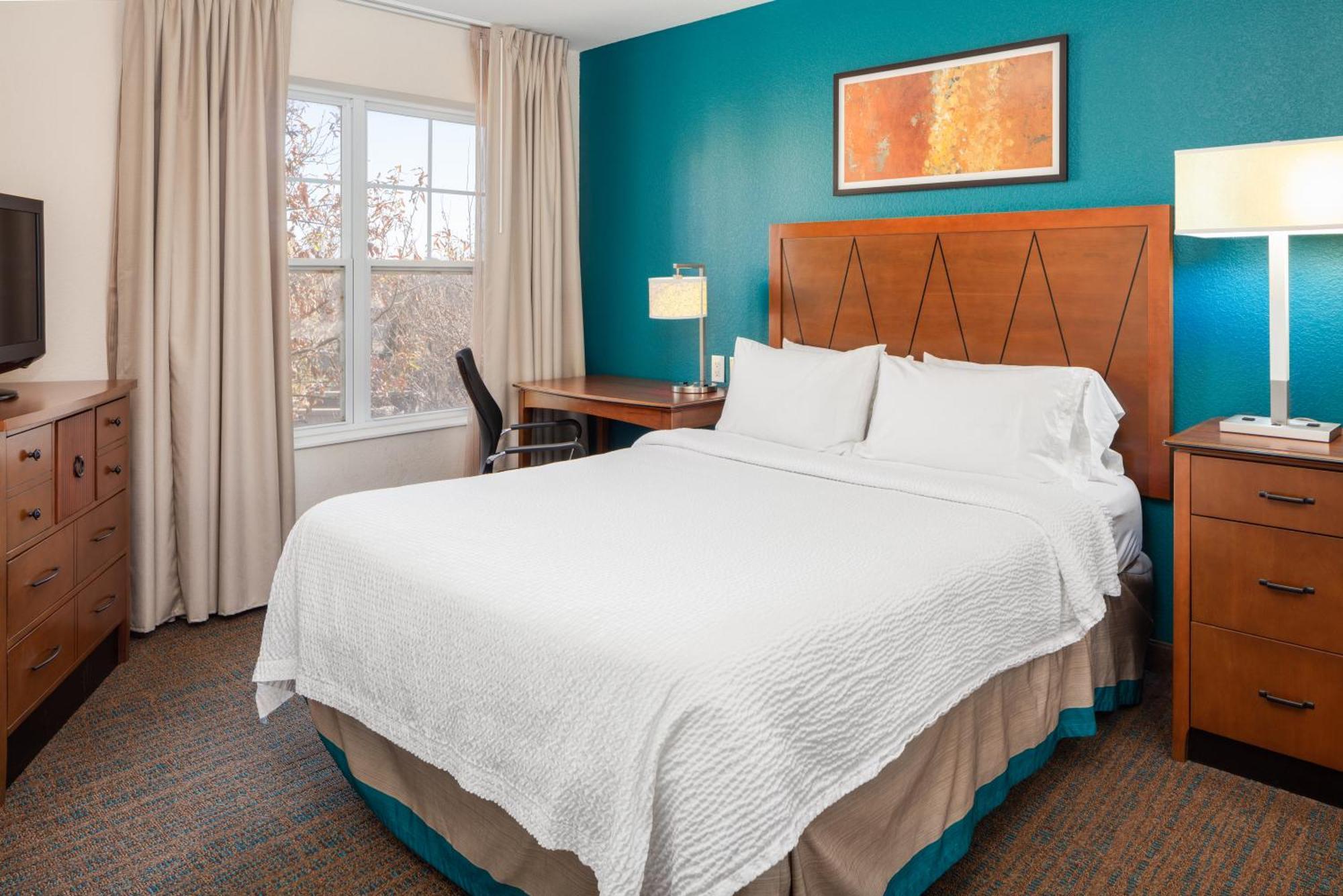 Residence Inn By Marriott Wichita East At Plazzio Eksteriør billede