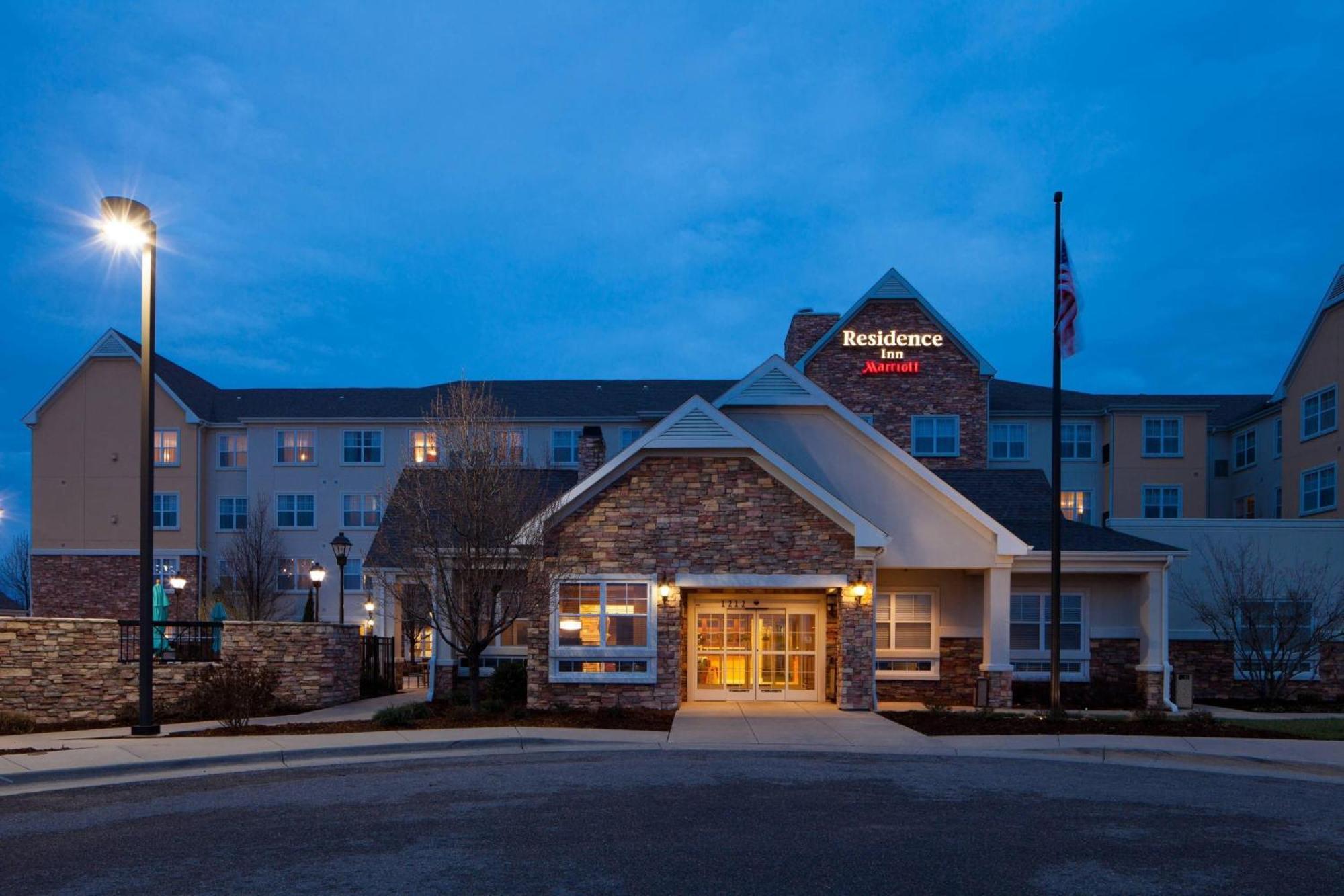 Residence Inn By Marriott Wichita East At Plazzio Eksteriør billede