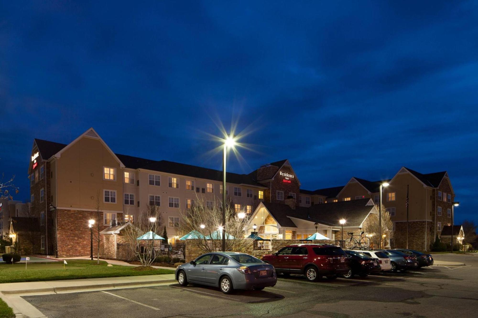 Residence Inn By Marriott Wichita East At Plazzio Eksteriør billede