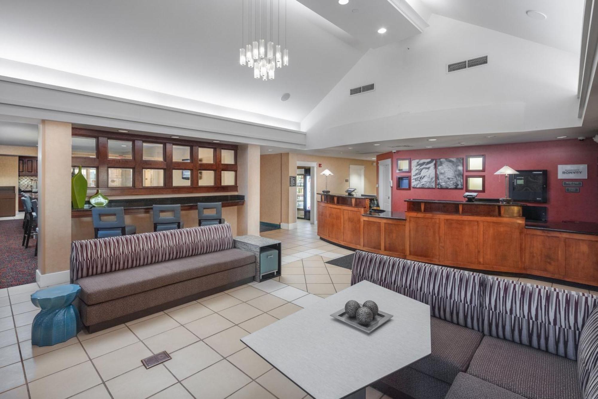 Residence Inn By Marriott Wichita East At Plazzio Eksteriør billede